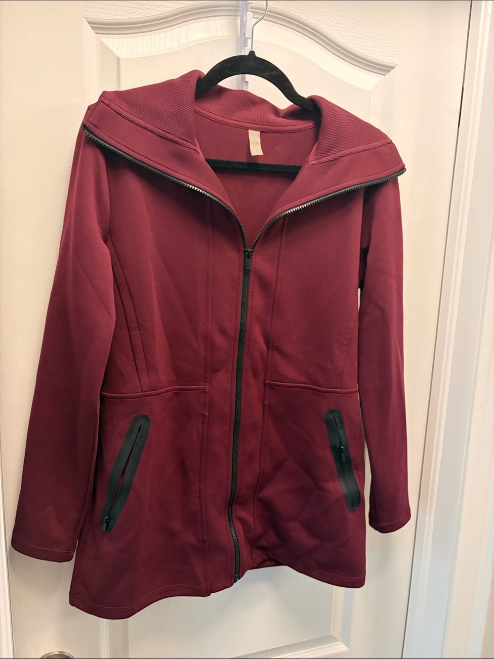 Women's Burgundy Zip-Up Utility Jacket with Hood